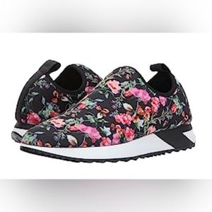 Women's Speed Floral Sneakers